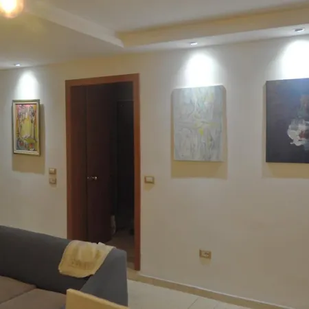 Apartment Blloku Wander Gem Tirana